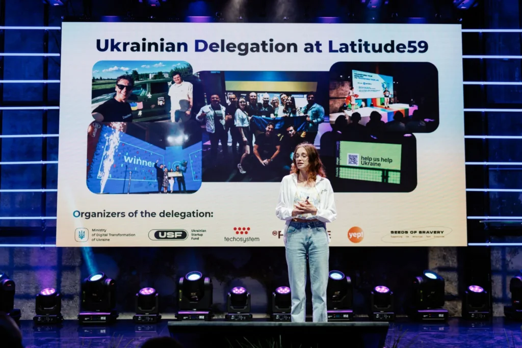 Маргарита Горохова на сцені конференції Latitude59