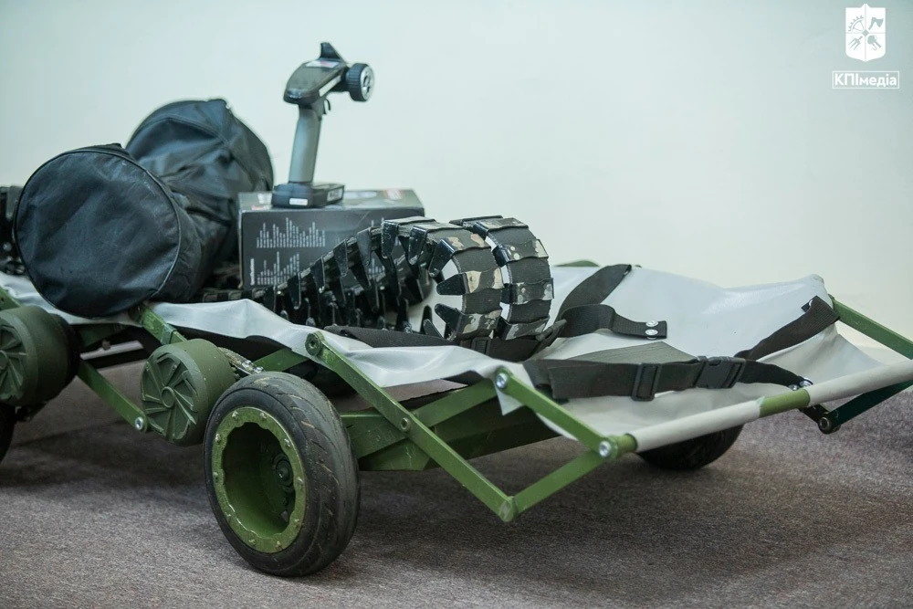 Самохідні електроноші для евакуації