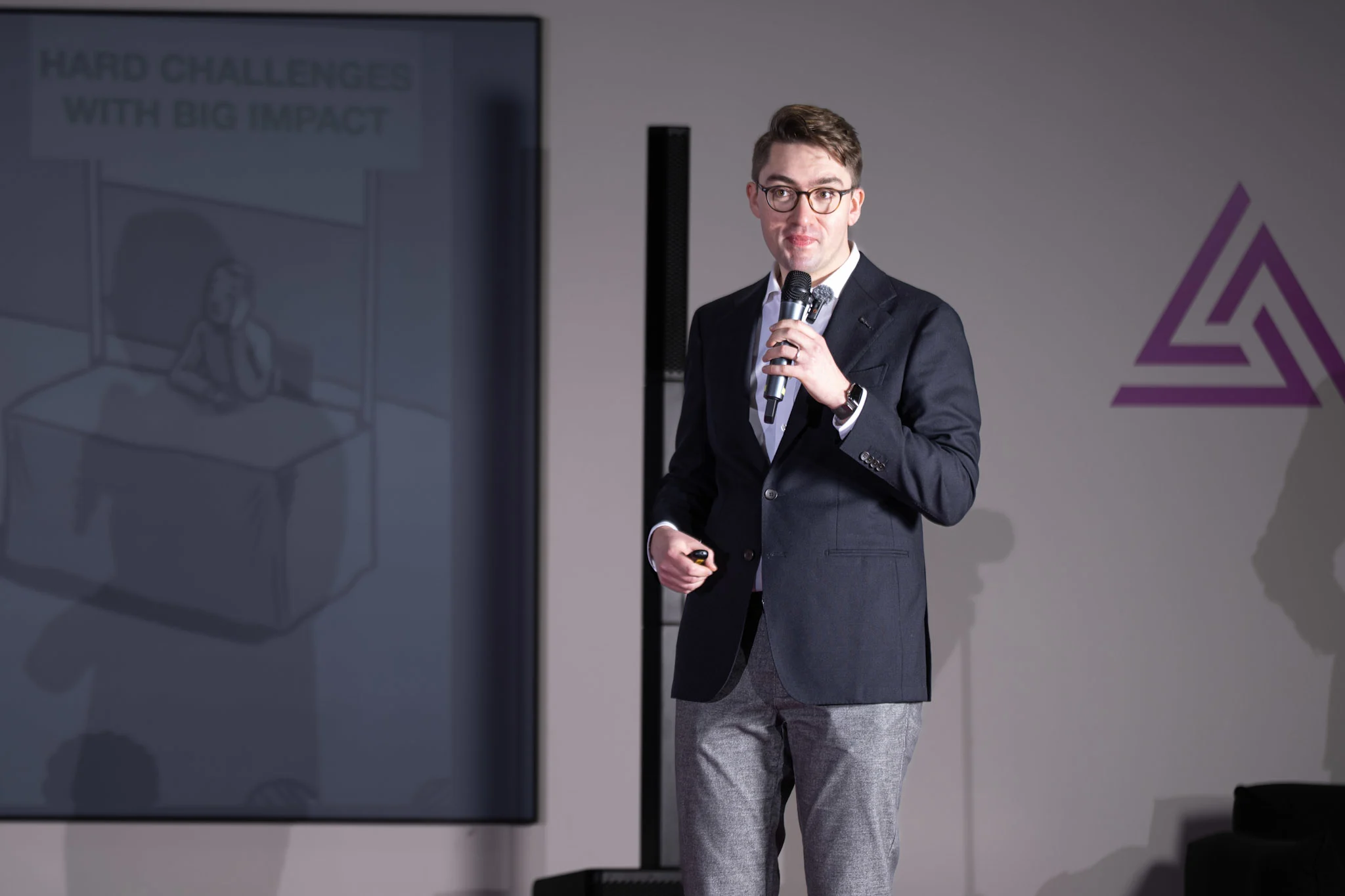 Dorozvidka #38: the historic Sub Sea Baby strike, plus Babenko, Khoroshylova, Sapsan, Chamberlain, and Verkhovodov