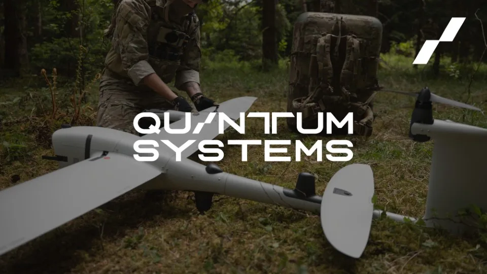 Дрон в лісі