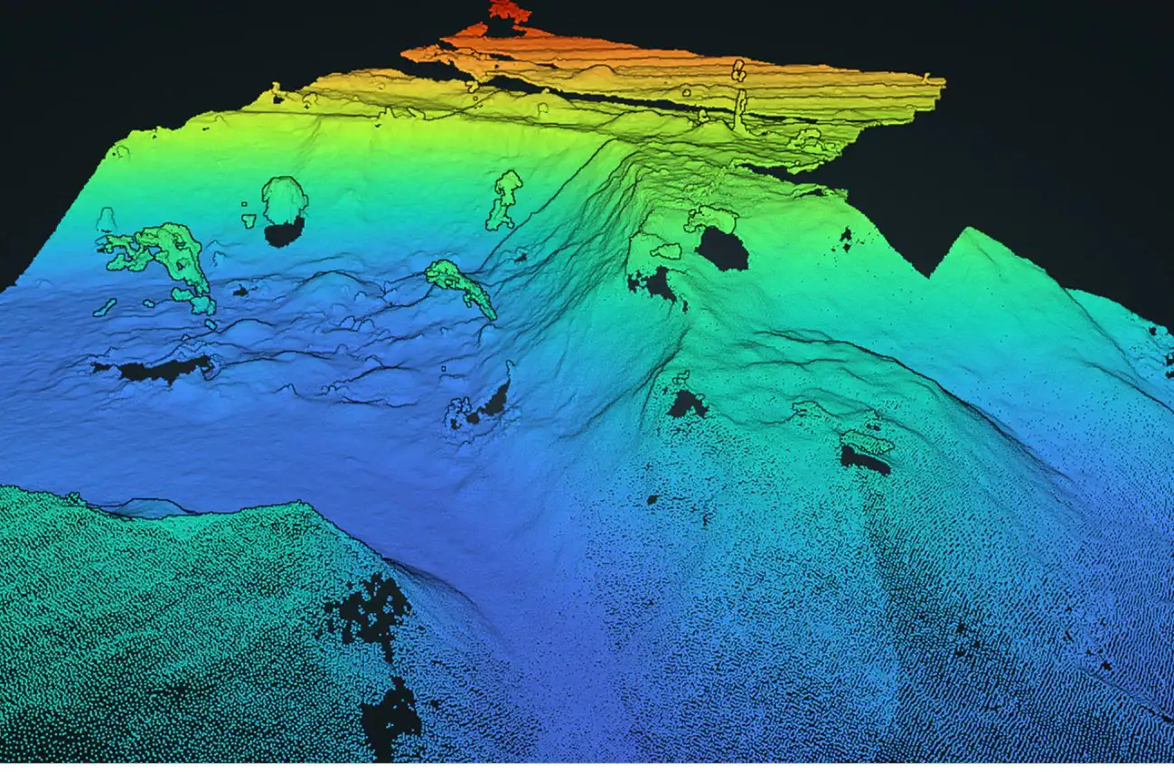 Intelligence dependence as a strategic vulnerability: From satellite constraints to autonomous analytical platforms