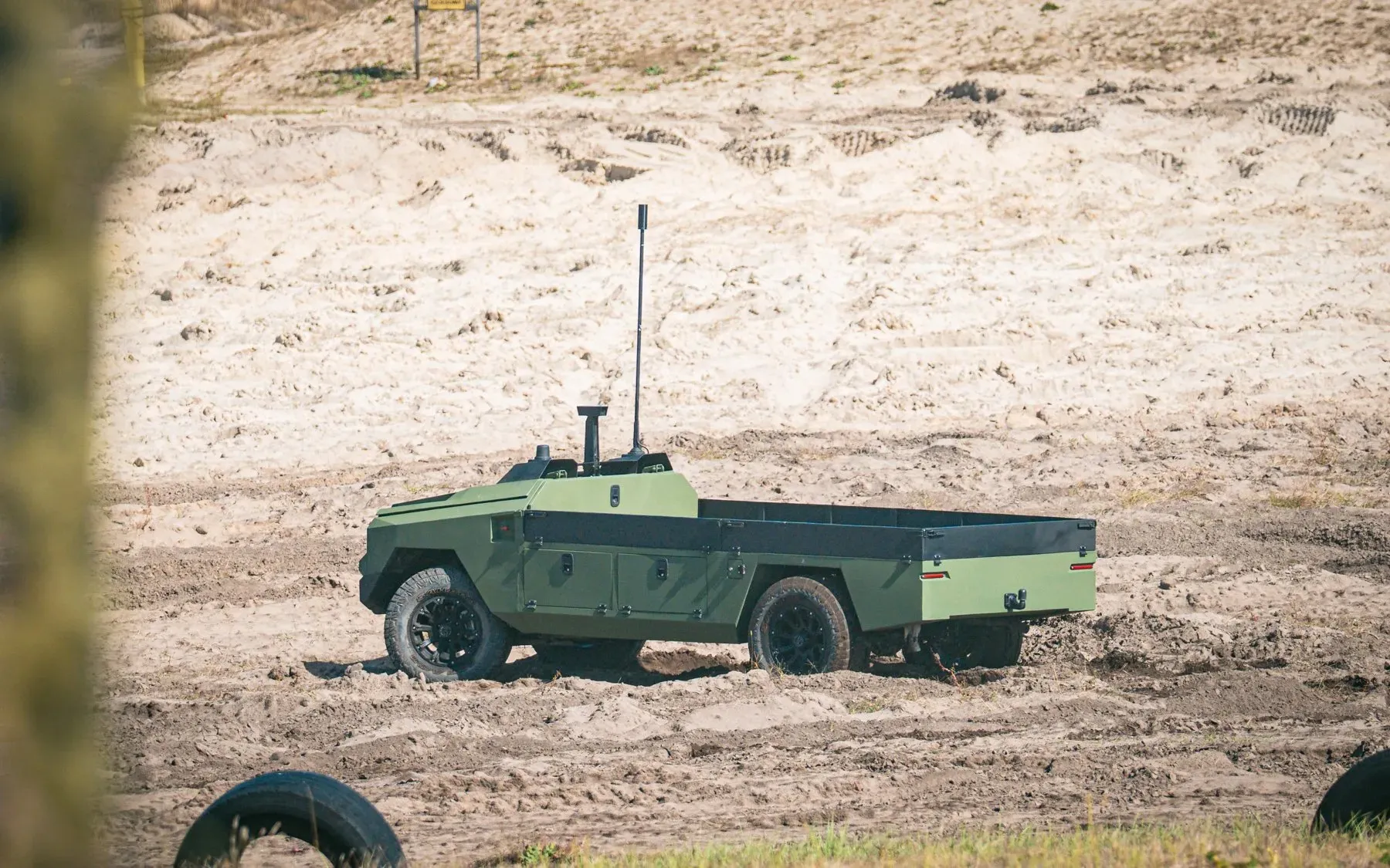 Ukrainian Armor and DPA signed a contract for the purchase of Protector UGV
