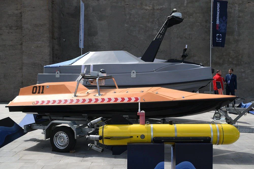 Russian unmanned boat Skorlupa with fibre-optic control