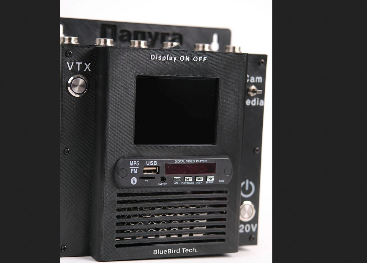 Імітатор аналового відеосигналу від BlueBird Tech