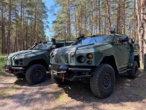 “Українська бронетехніка” заявила про обшук та побиття заступника директора