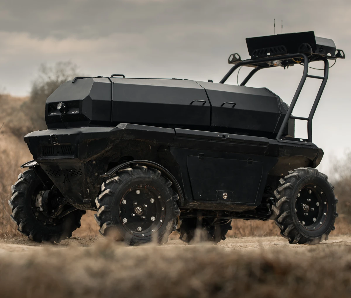 AIDronesUA presents upgraded MAUL evacuation UGV in Canada