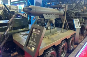 Ravlyk UGV receives guided-missile launcher